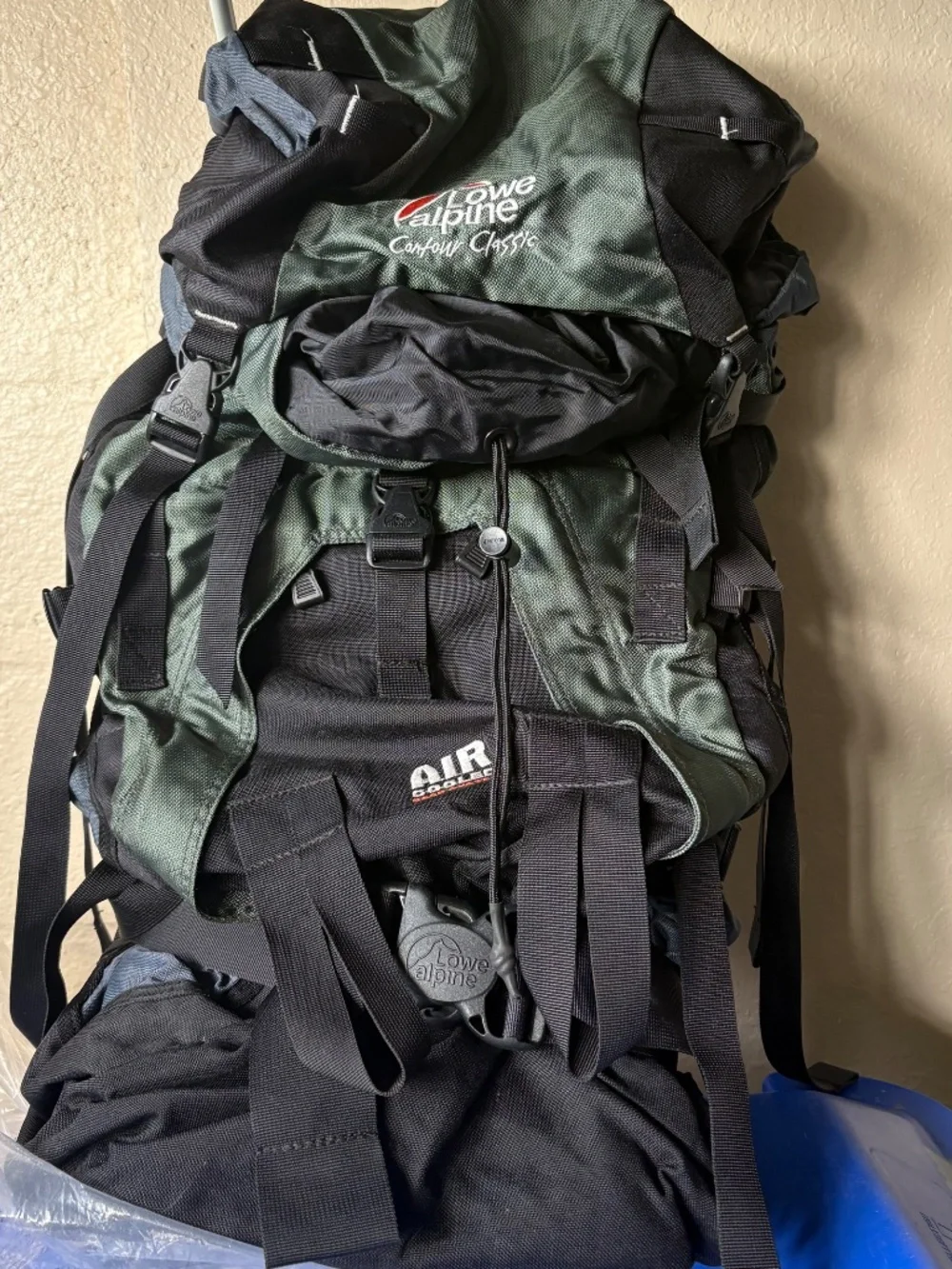 Lowe alpine Contour III hiking pack